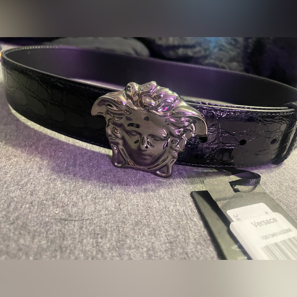 Versace belt brand new